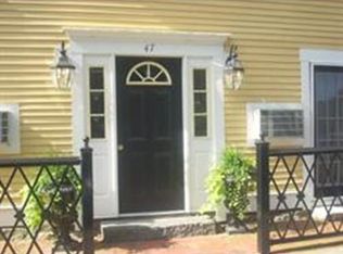 47 Pleasant St APT 4, Plymouth, MA 02360
