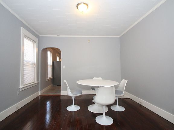 2nd image of 52 Maltby Pl Floor 1