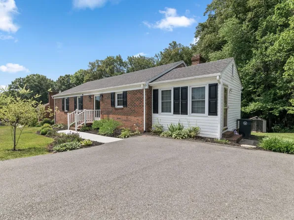 108 Wooldridge Cir, Lynchburg, VA 24502