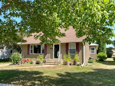 102 NW Water St, Adams, MN, 55909