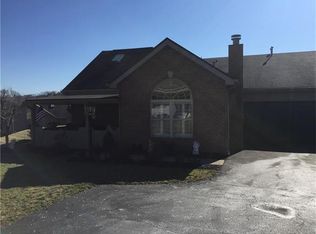 1454 Greenbriar Ct, South Park, PA 15129