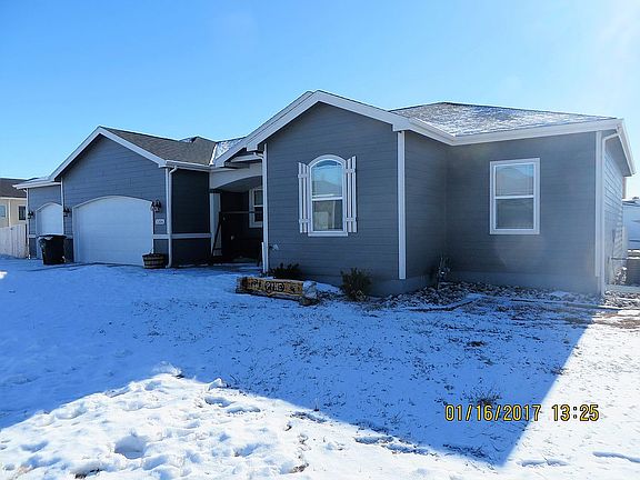 2nd image of 1206 Estes Ln