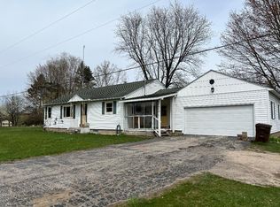 11970 N Lakeview Rd, Lakeview, MI 48850