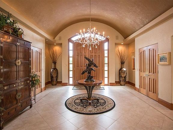 4th image of 32 W Pinnacle Dr