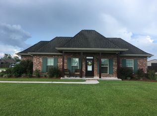 129 Mamie Dr, Schriever, LA 70395