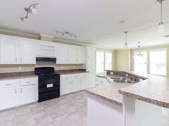 2nd image of 3368 7th St