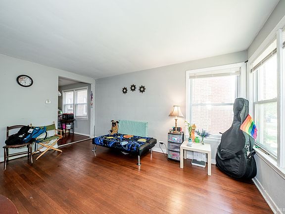 5th image of 4907 Hull St