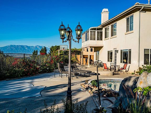 2nd image of 2669 Camino Del Ninos