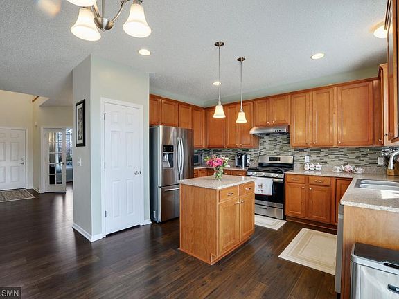 4th image of 4275 Kady Ave NE