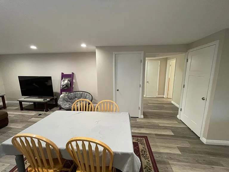 1891 E Zenda Way #B — Photo 23