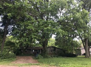 1133 Valleydell St NW, North Canton, OH 44720