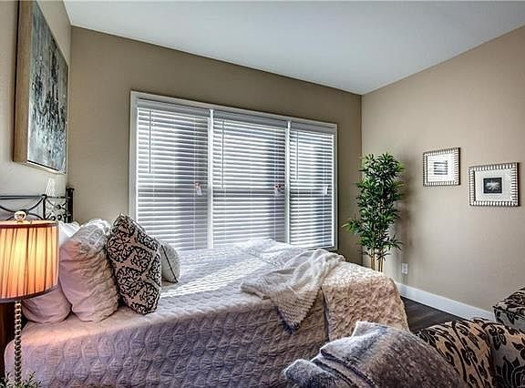 5th image of 615 N Marsalis Ave APT 2