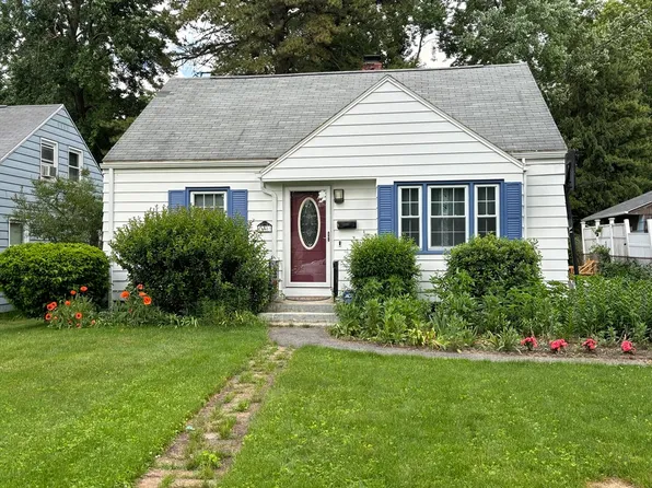 145 Wheeler Ave, Springfield, MA 01118