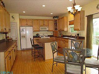 5th image of 2569 Crestview Woods Dr