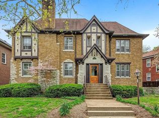 7238 Pershing Ave #2F, Saint Louis, MO 63130
