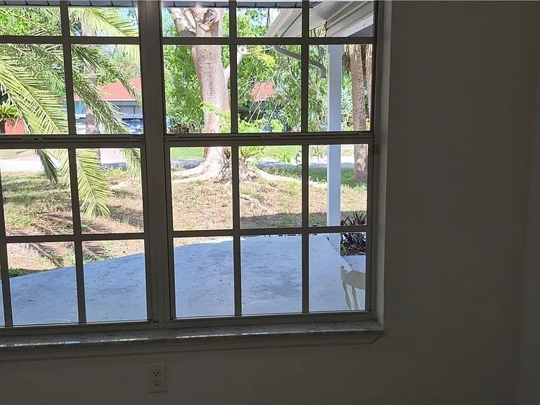 315 Cleveland Ave — Photo 32