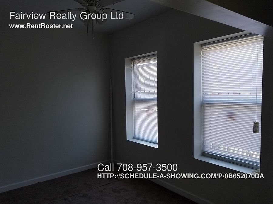 2nd image of 211 N Leclaire Ave Unit 1