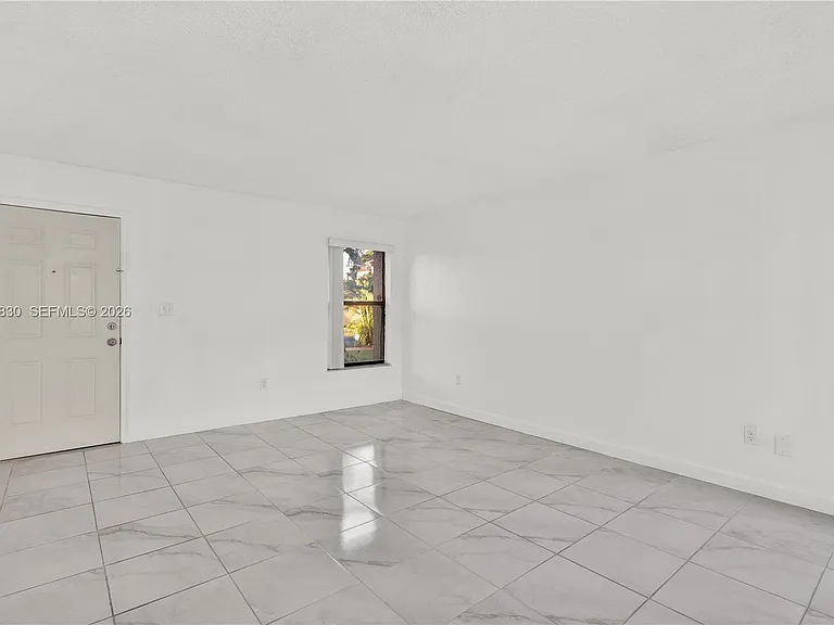 12704 SW 71st Ter — Photo 12