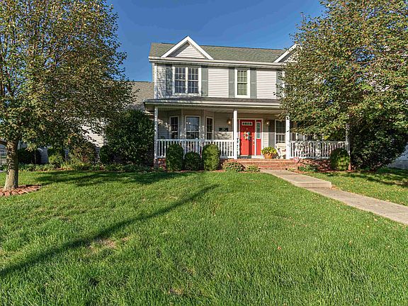 2nd image of 257 Oakwood Ln