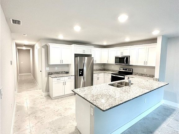 2nd image of 6074-6076 Lacota Ave