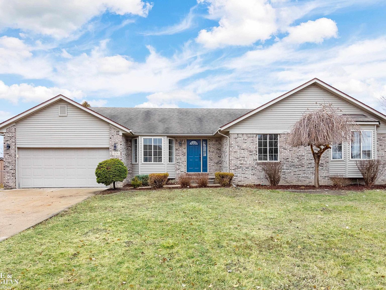 574 Kelli Ave, Marysville, MI 48040 Zillow