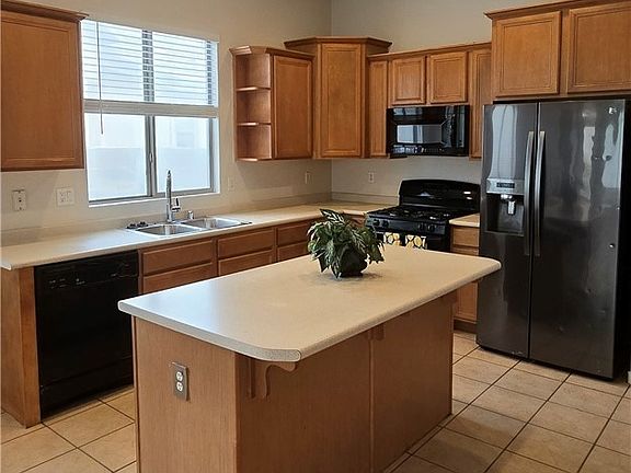 2nd image of 4834 Graziano Ave