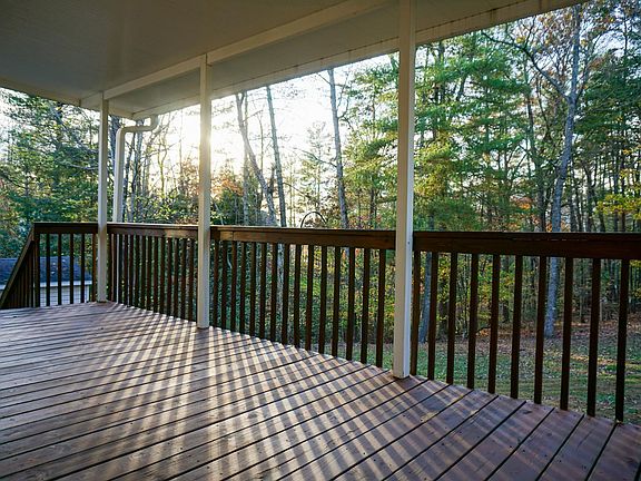 4th image of 1494 Brentwood Pl