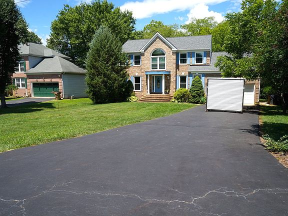 3rd image of 3009 Voyage Dr