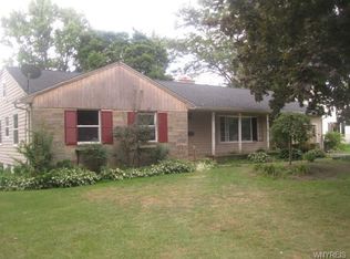 4445 Grandview Ave, Hamburg, NY 14075