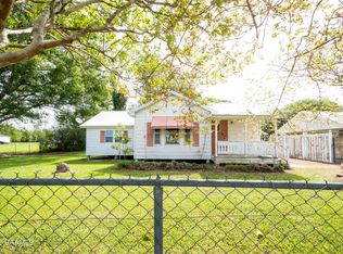 2211 S Chataignier Rd, Ville Platte, LA 70586