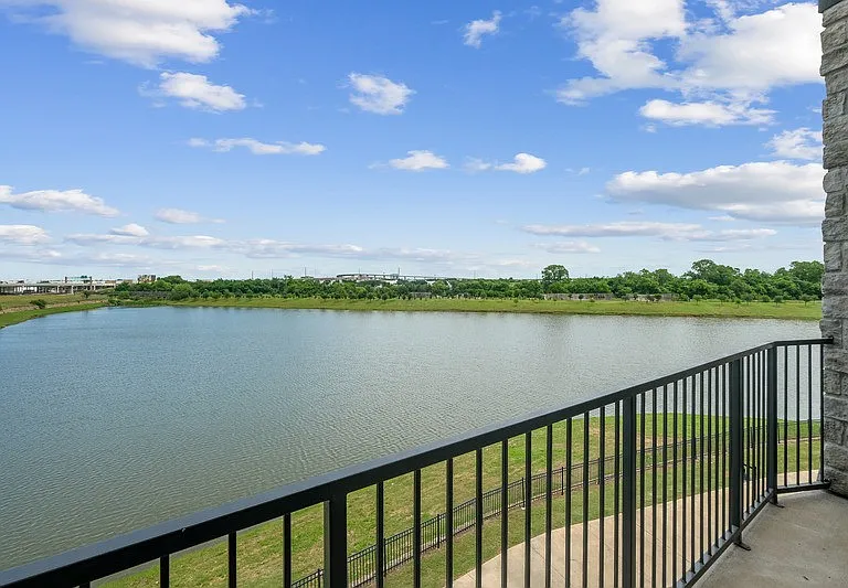 Boardwalk at Mercer Crossing — Photo 28