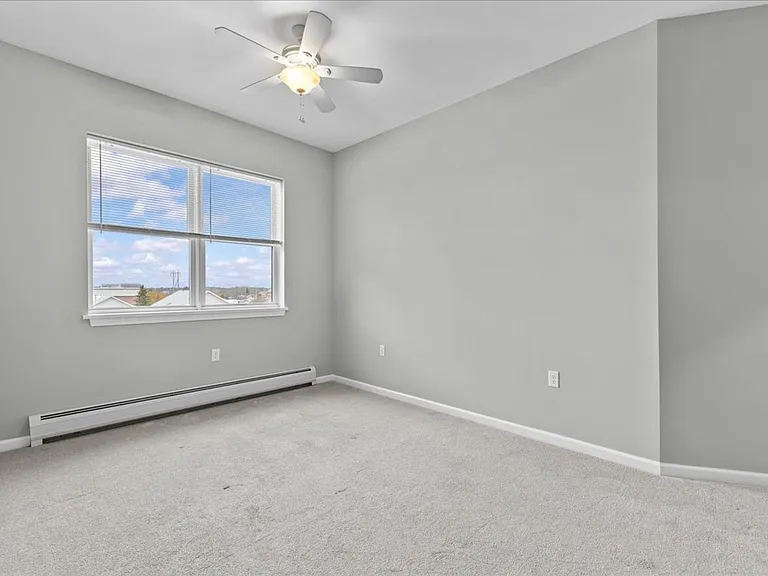 32 Cottonwood Drive — Photo 9