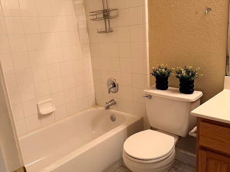 12427 Macey Way — Photo 32