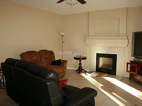 5th image of 8001 Holly Knoll Ave