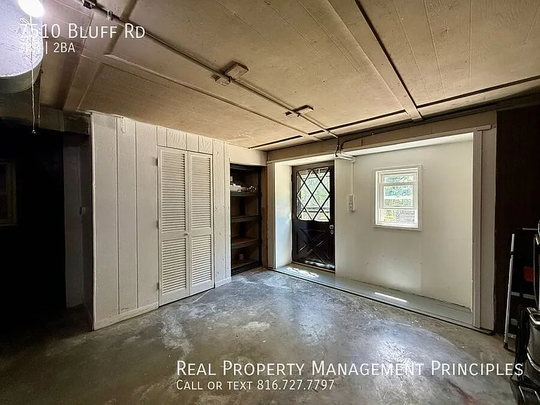 7510 Bluff Rd — Photo 17