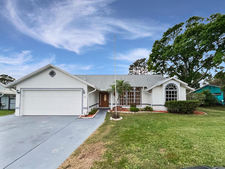 1st image of 452 SE Evans Avenue