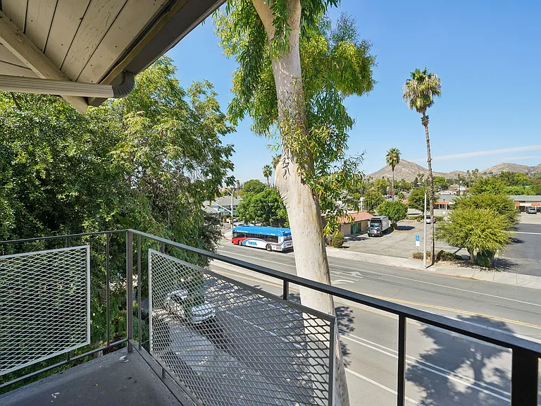 Dwell Apartment Homes — Photo 40