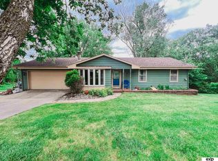 12423 N 40th St, Omaha, NE 68112