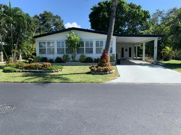 26327 Atlanta Dr #1, Bonita Springs, FL 34135