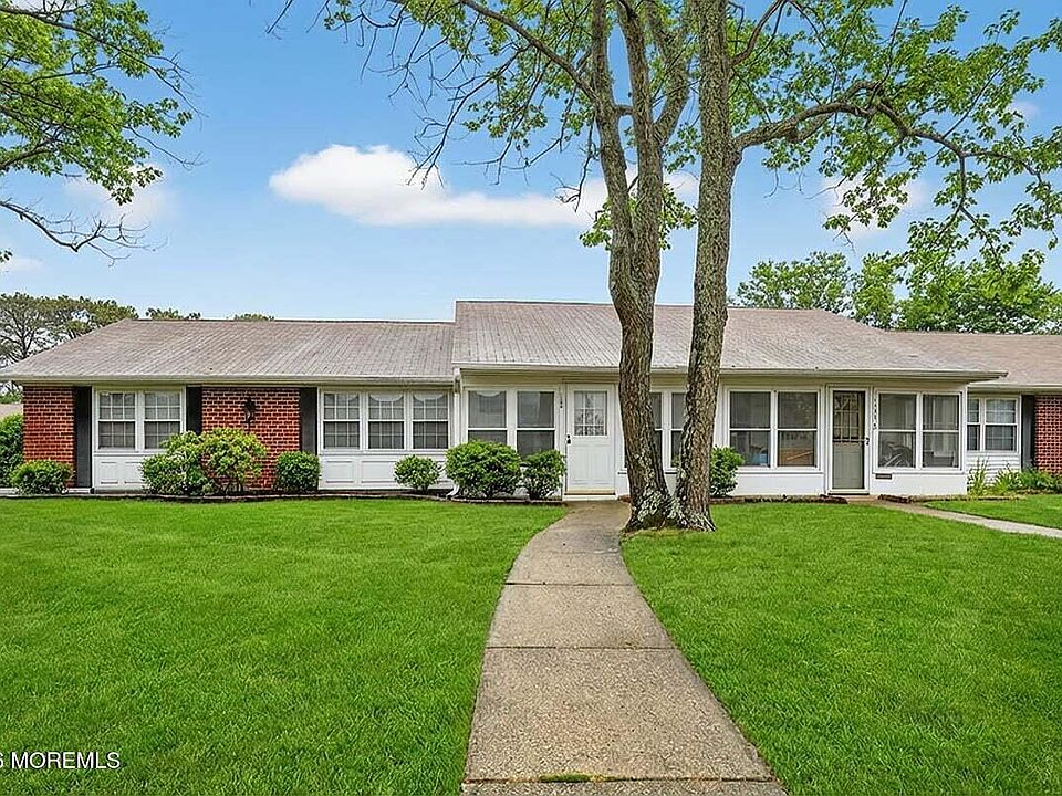 1st image of 1133A Argyll Circle