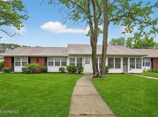 1133-1133A Argyll Cir, Lakewood, NJ 08701