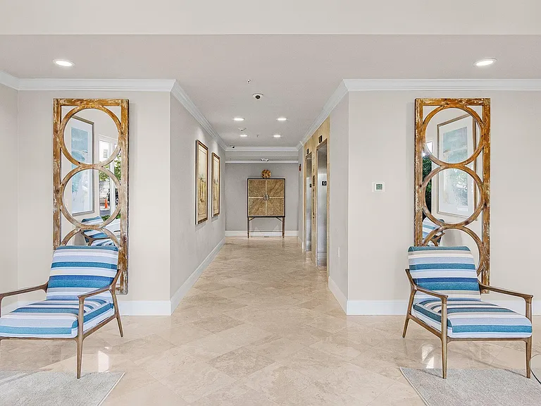 50 Seagate Dr #302 — Photo 4