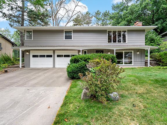 2nd image of 5921 Wisconsin Cir