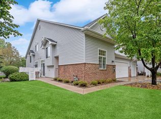 3800 Vermilion Ct S #201, Saint Paul, MN 55122