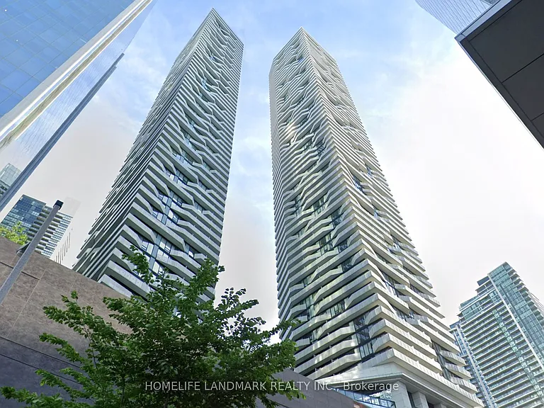 100 Harbour St #6208 — Photo 1