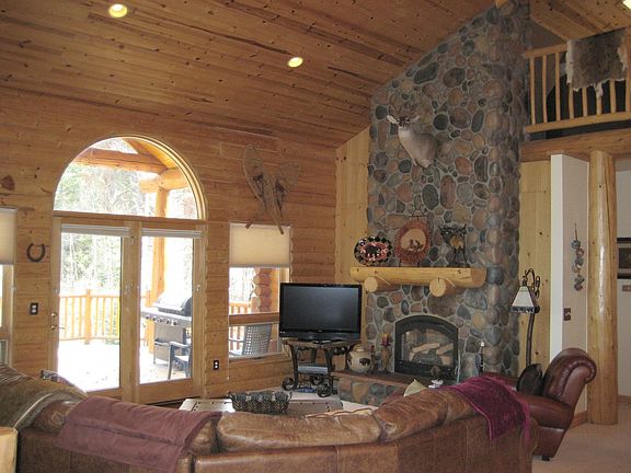 cozy Living Room with Gas Fireplace