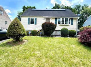 14 E Hickory Street, Spring Valley, NY 10977