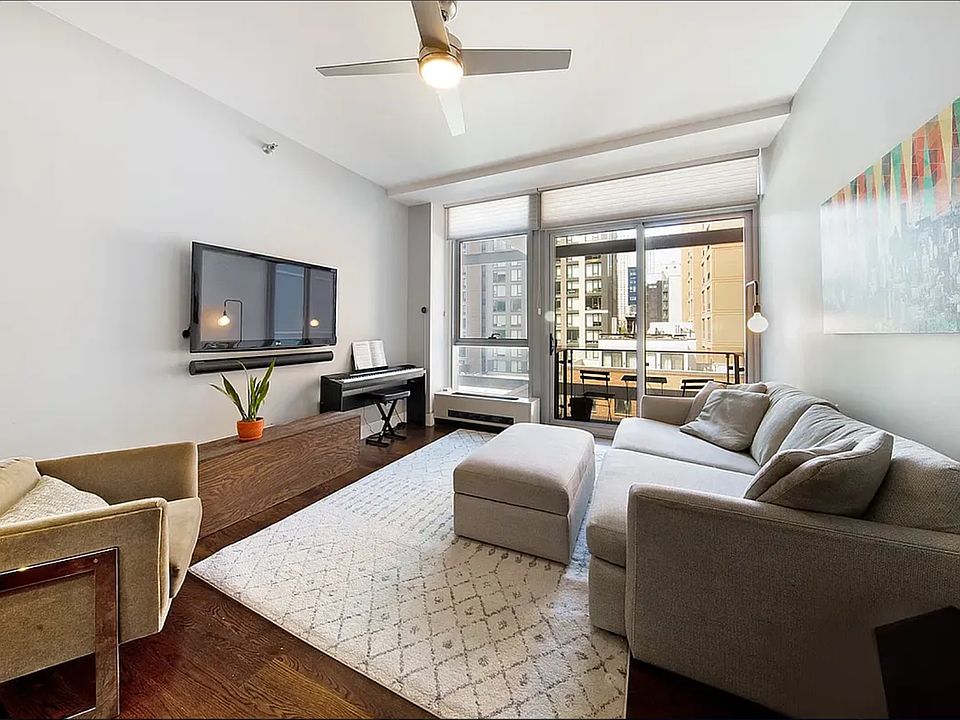 1st image of 26-26 Jackson Ave #605