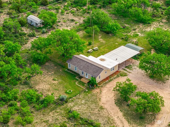 11520 Marshall St, Carlsbad, TX 76934