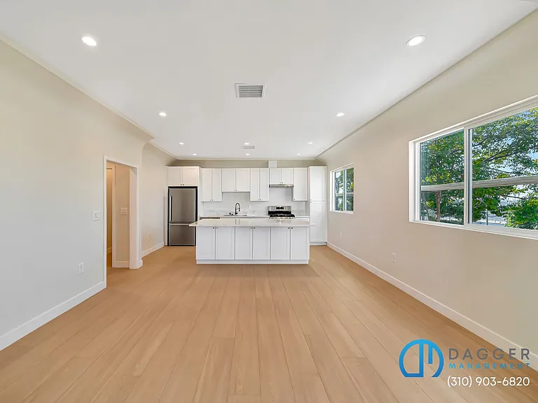 2800 Winter St #3 — Photo 6